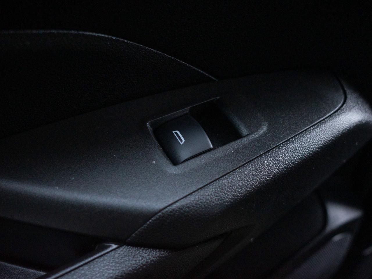 2024 Chevrolet Trax LS - Smartphone Integration Photo