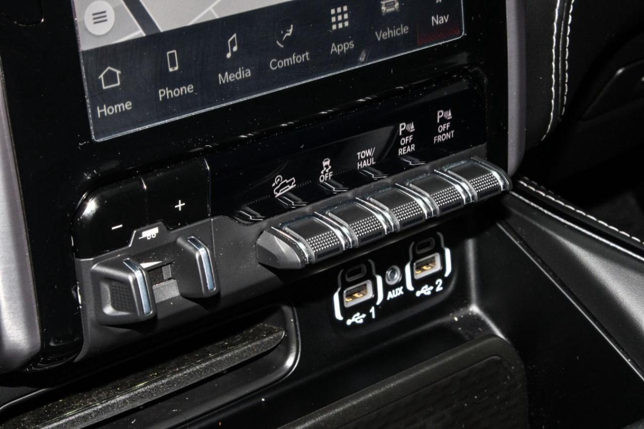 2024 RAM 2500 Power Wagon 4x4 Crew Cab 6'4  Box Photo