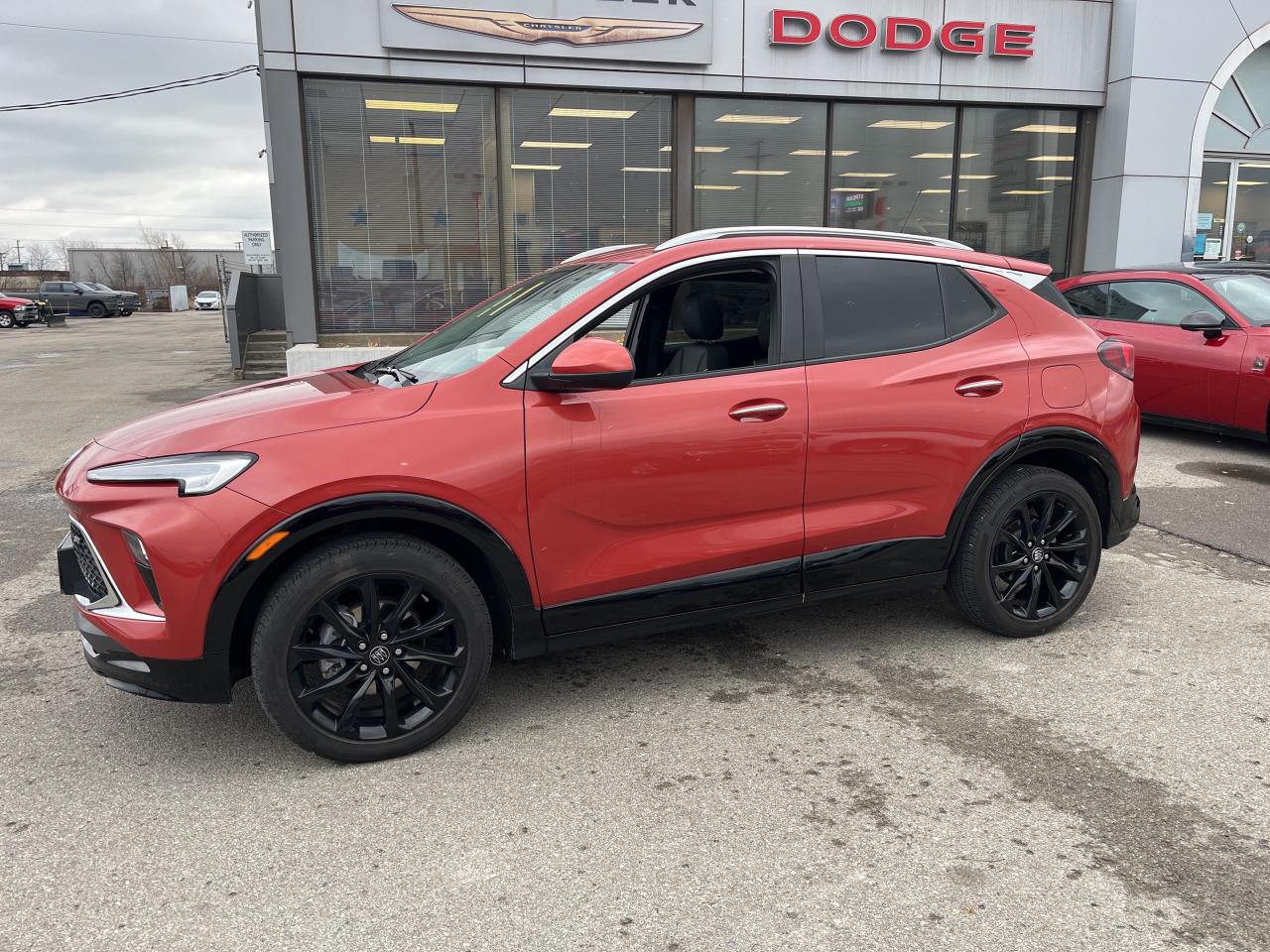 2024 Buick Encore GX Sport Touring AWD *SUNROOF *LTHR *CLEAN CARFAX Photo