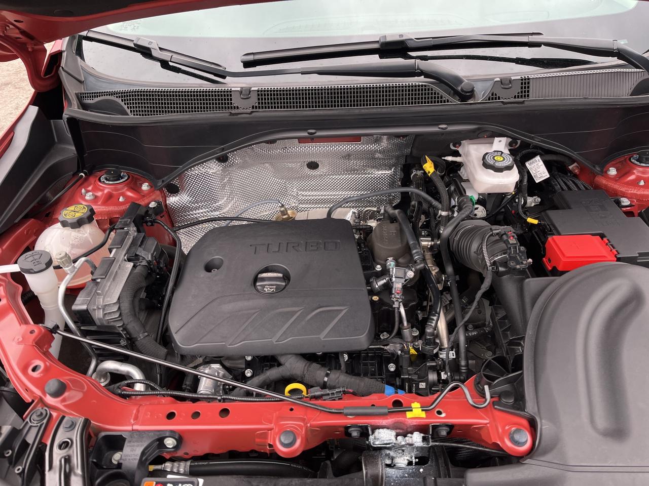 2024 Buick Encore GX Sport Touring AWD *SUNROOF *LTHR *CLEAN CARFAX Photo