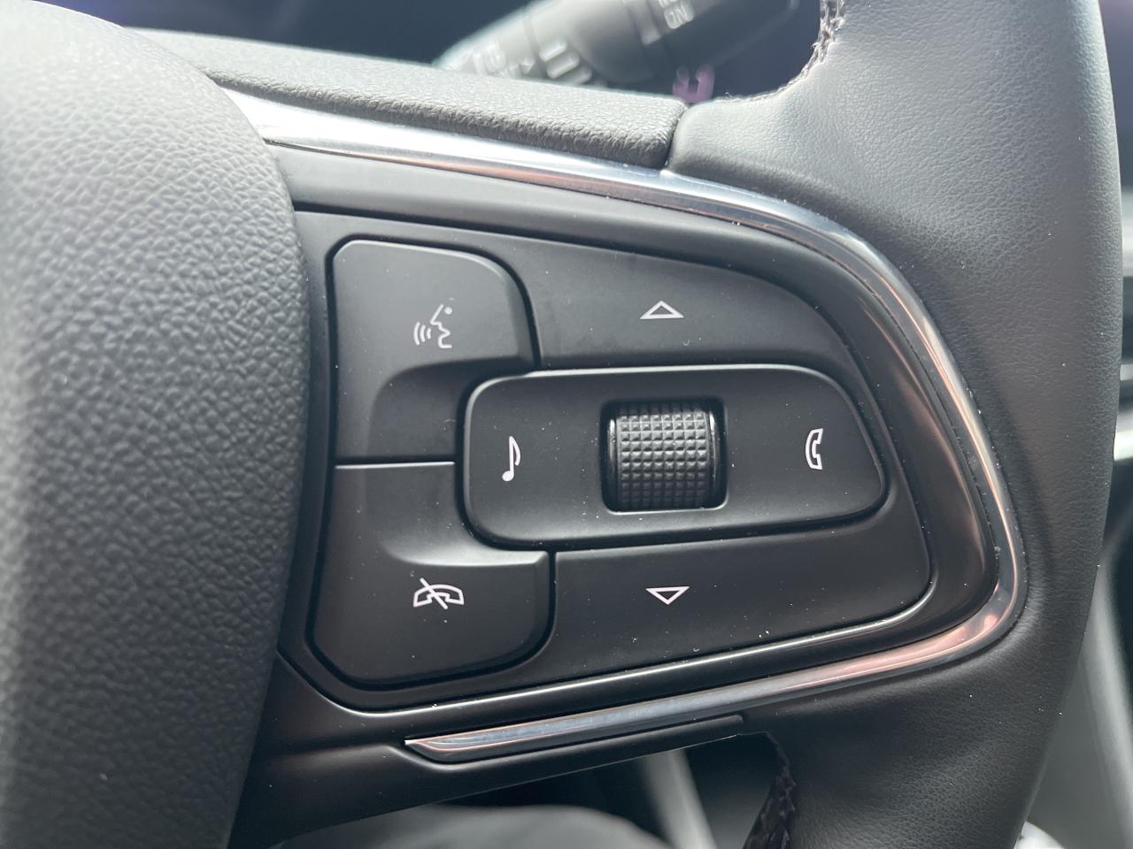 2024 Buick Encore GX Sport Touring AWD *SUNROOF *LTHR *CLEAN CARFAX Photo