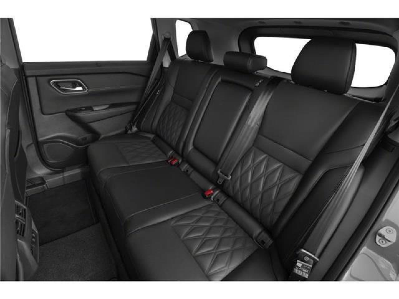 2026 Nissan Rogue Platinum Photo