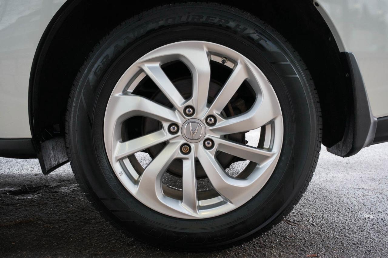 2017 Acura RDX 6-Spd AT AWD w/ Technology Package Photo