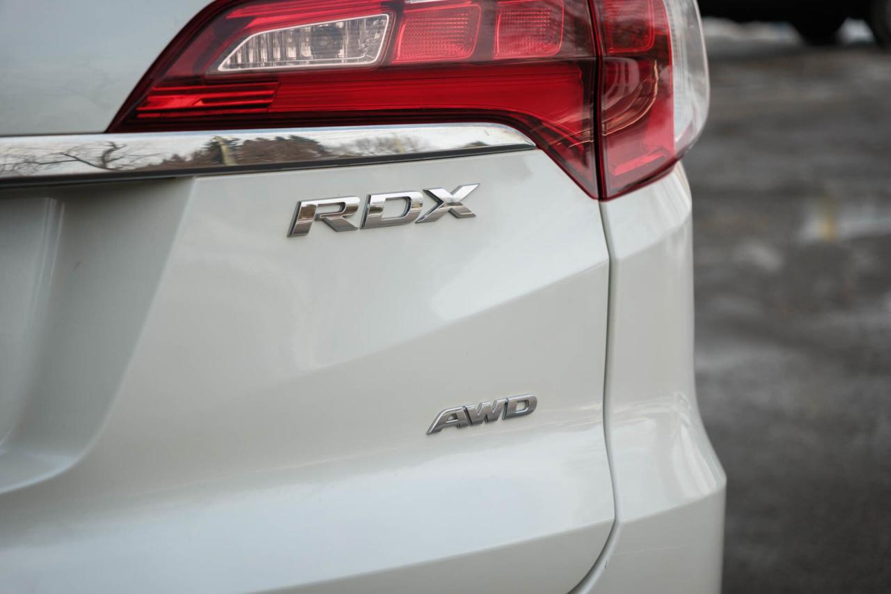 2017 Acura RDX 6-Spd AT AWD w/ Technology Package Photo