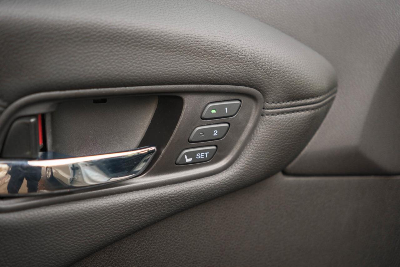 2017 Acura RDX 6-Spd AT AWD w/ Technology Package Photo