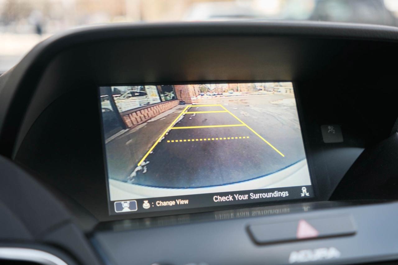 2017 Acura RDX 6-Spd AT AWD w/ Technology Package Photo