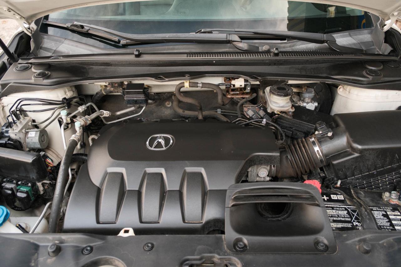 2017 Acura RDX 6-Spd AT AWD w/ Technology Package Photo