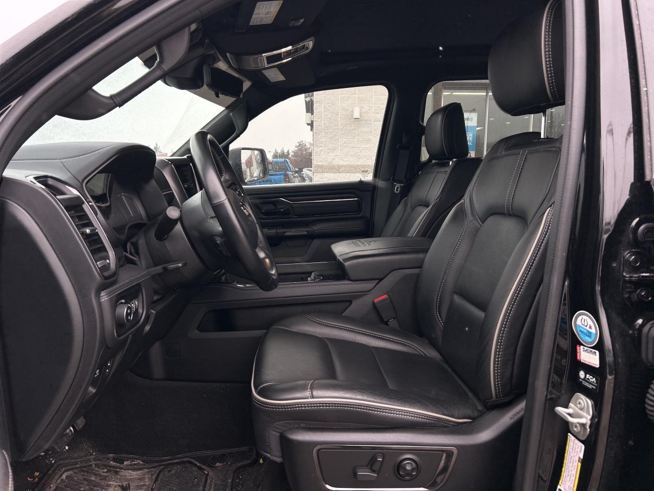 2023 RAM 1500 Limited w/Level 1, Night, Sunroof, Multi-Tailgate Photo