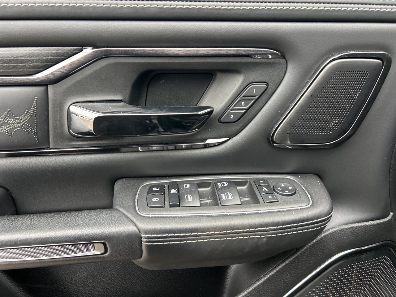 2023 RAM 1500 Limited w/Level 1, Night, Sunroof, Multi-Tailgate Photo