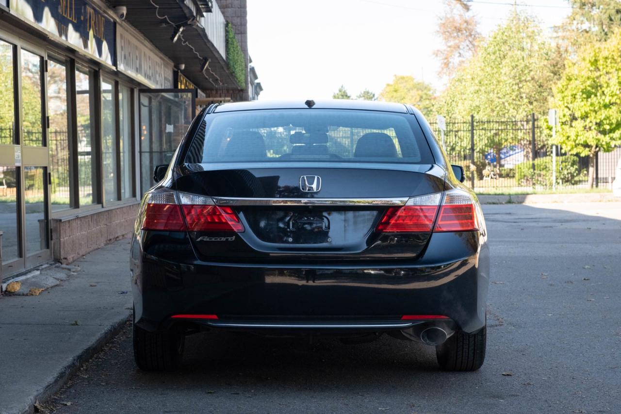 2015 Honda Accord EX-L Sedan CVT Photo4