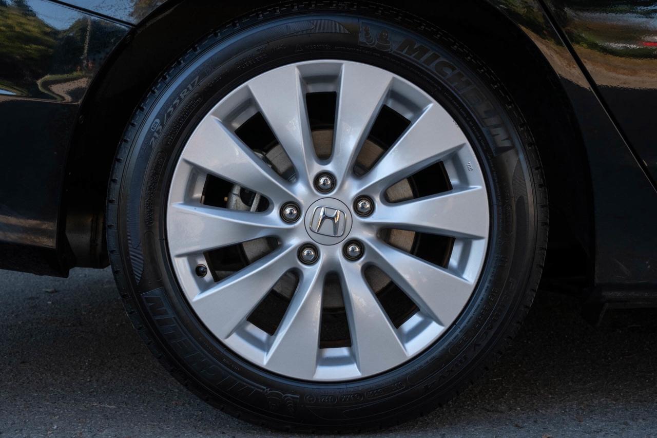 2015 Honda Accord EX-L Sedan CVT Photo