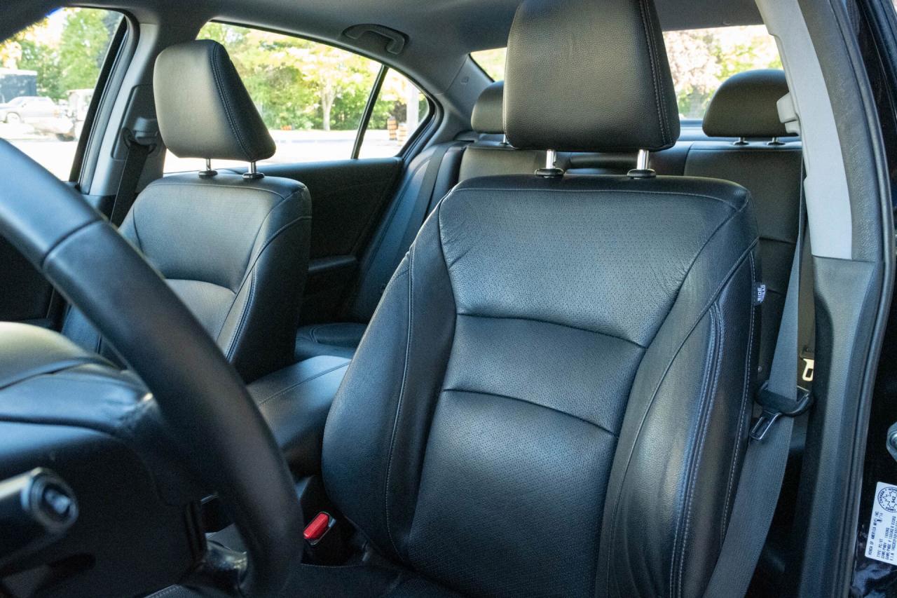 2015 Honda Accord EX-L Sedan CVT Photo