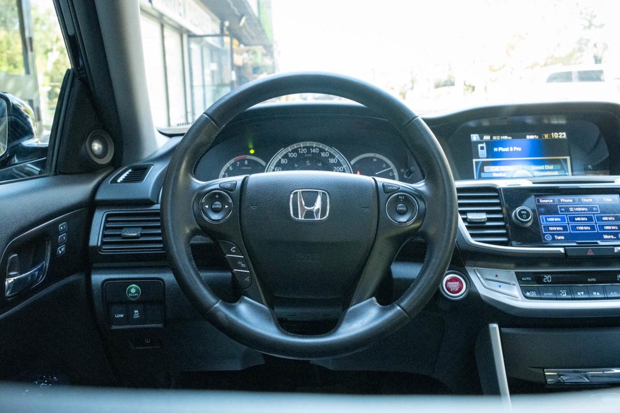 2015 Honda Accord EX-L Sedan CVT Photo