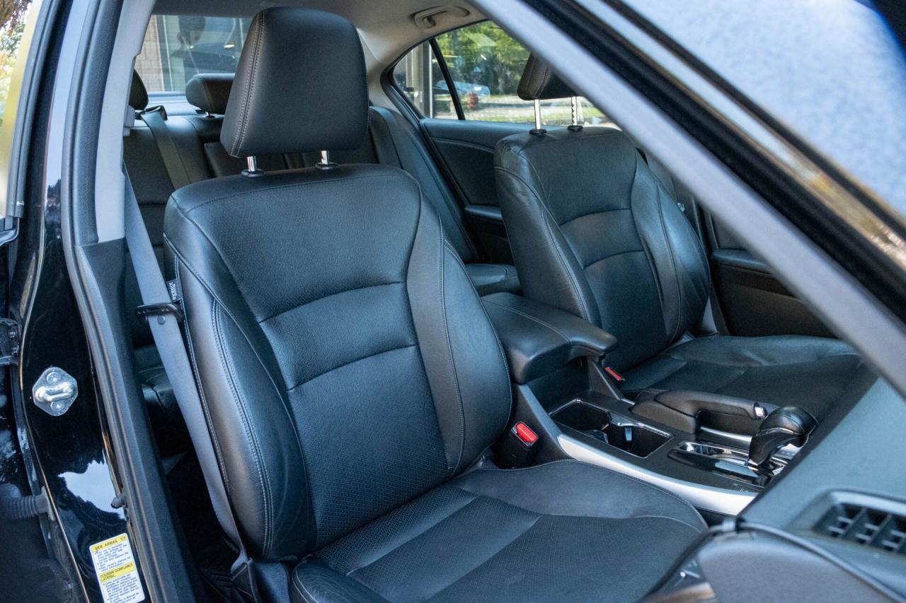 2015 Honda Accord EX-L Sedan CVT Photo