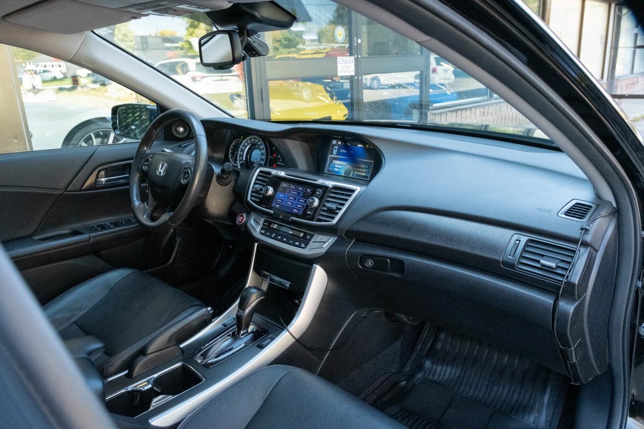 2015 Honda Accord EX-L Sedan CVT Photo