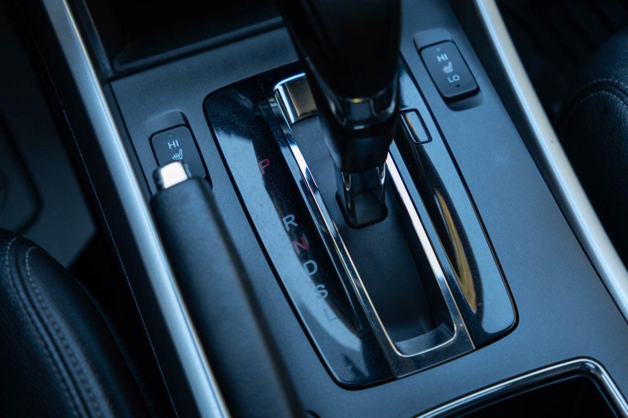 2015 Honda Accord EX-L Sedan CVT Photo