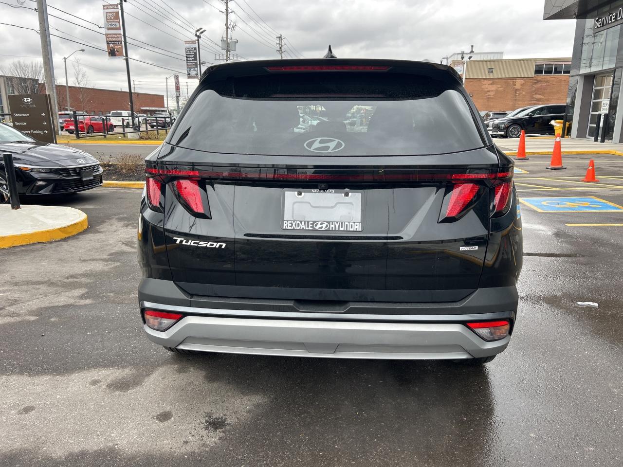 2025 Hyundai Tucson Preferred AWD   Starting from 4.49% OAC Photo3