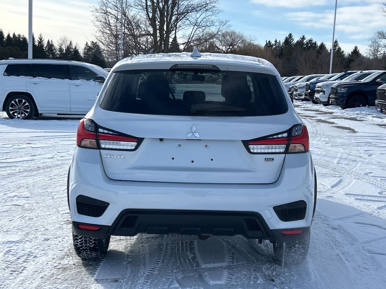 2024 Mitsubishi RVR SE AWC   Heated Seats   Blind-spot Photo4