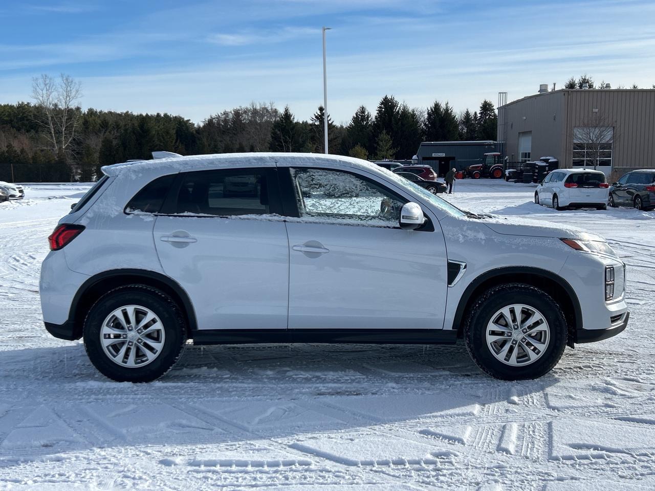 2024 Mitsubishi RVR SE AWC   Heated Seats   Blind-spot Photo