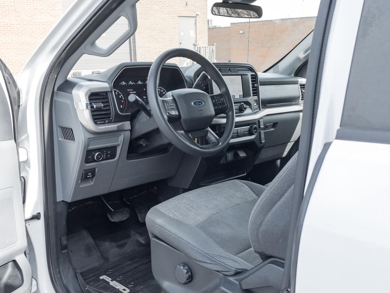 2021 Ford F-150 XL 4WD SuperCrew 5.5' Box, Camera, NO ACCIDENT, ON Photo