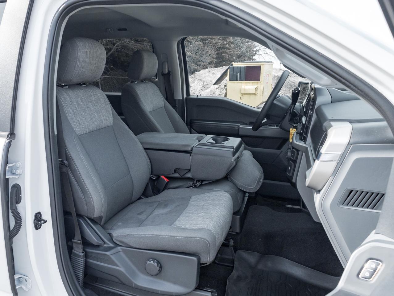 2021 Ford F-150 XL 4WD SuperCrew 5.5' Box, Camera, NO ACCIDENT, ON Photo