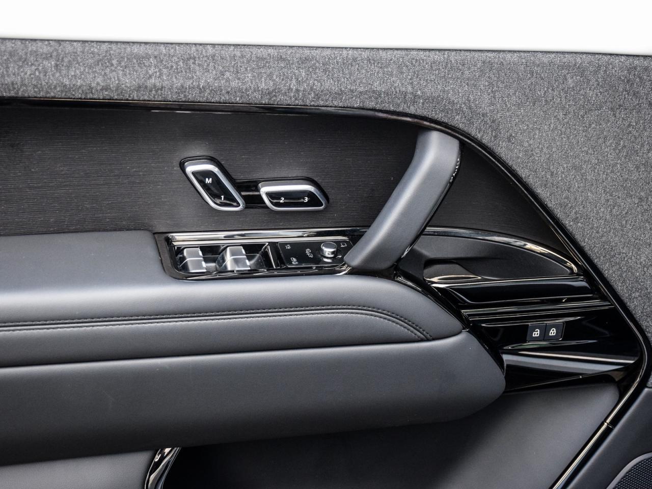 2023 Land Rover Range Rover Sport P400 Dynamic S Photo