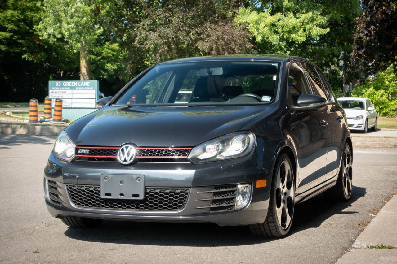 2011 Volkswagen GTI 2.0T Photo