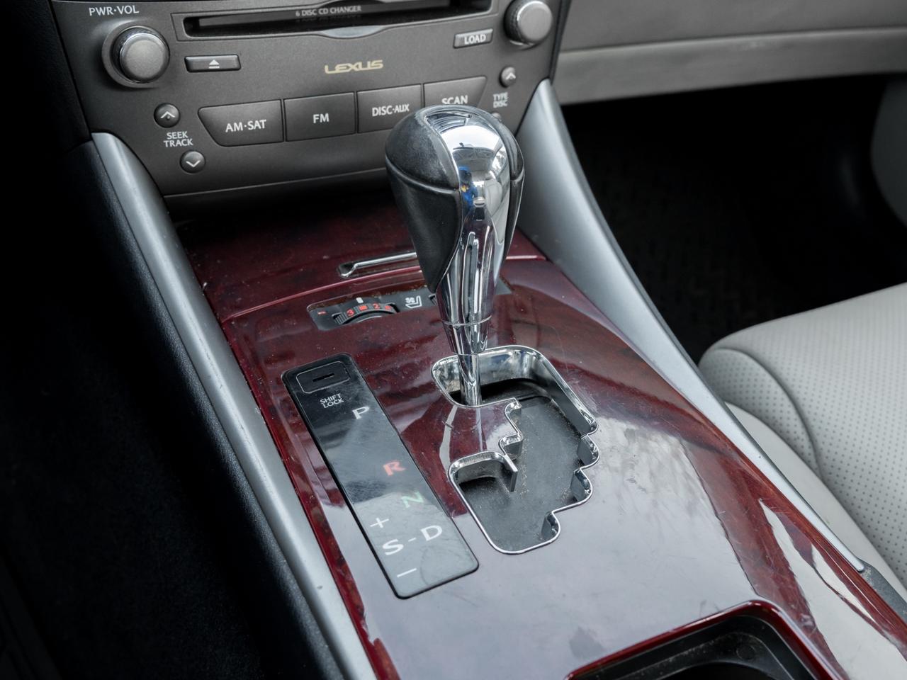 2006 Lexus IS IS350 , ACCIDENT FREE , ONE OWNER Photo