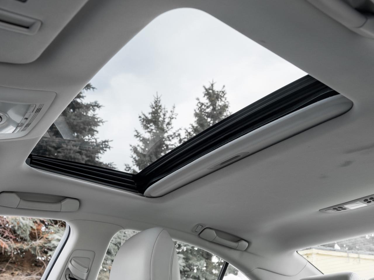 2006 Lexus IS IS350 , ACCIDENT FREE , ONE OWNER Photo