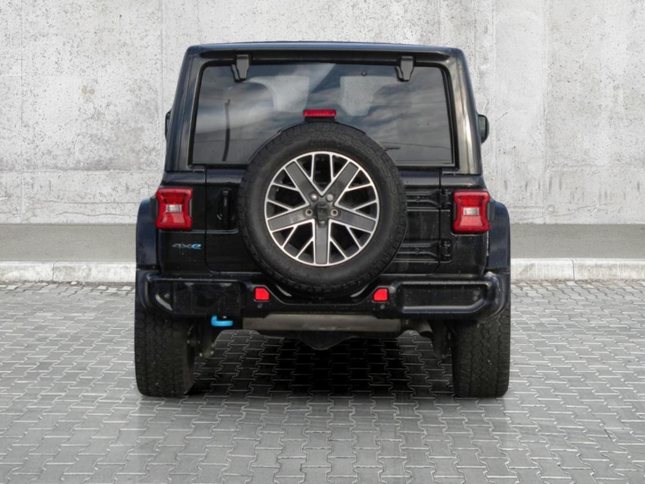 2024 Jeep Wrangler  Photo