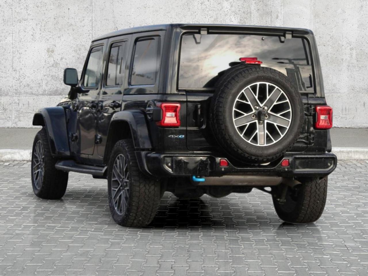 2024 Jeep Wrangler  Photo3