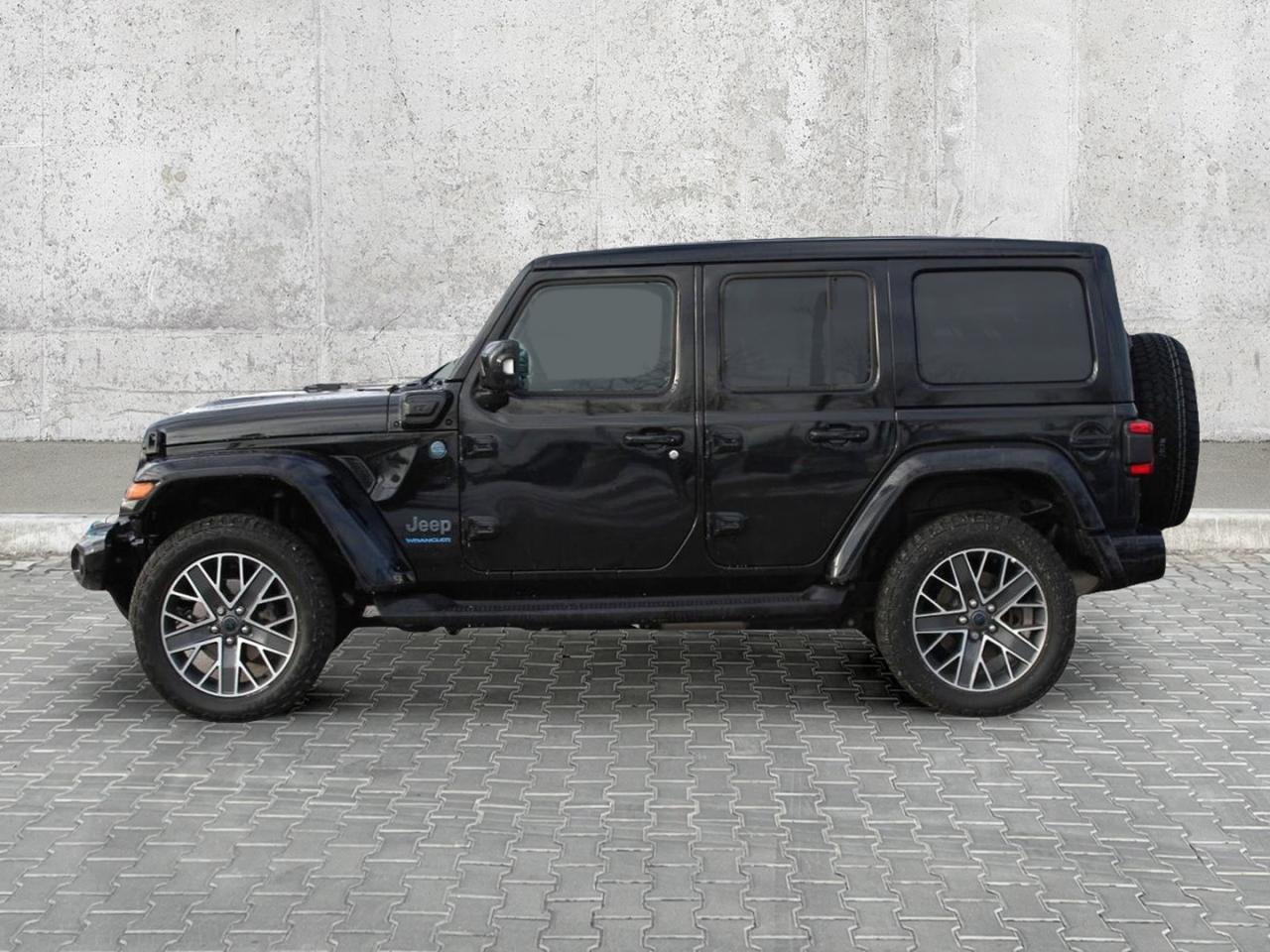 2024 Jeep Wrangler  Photo