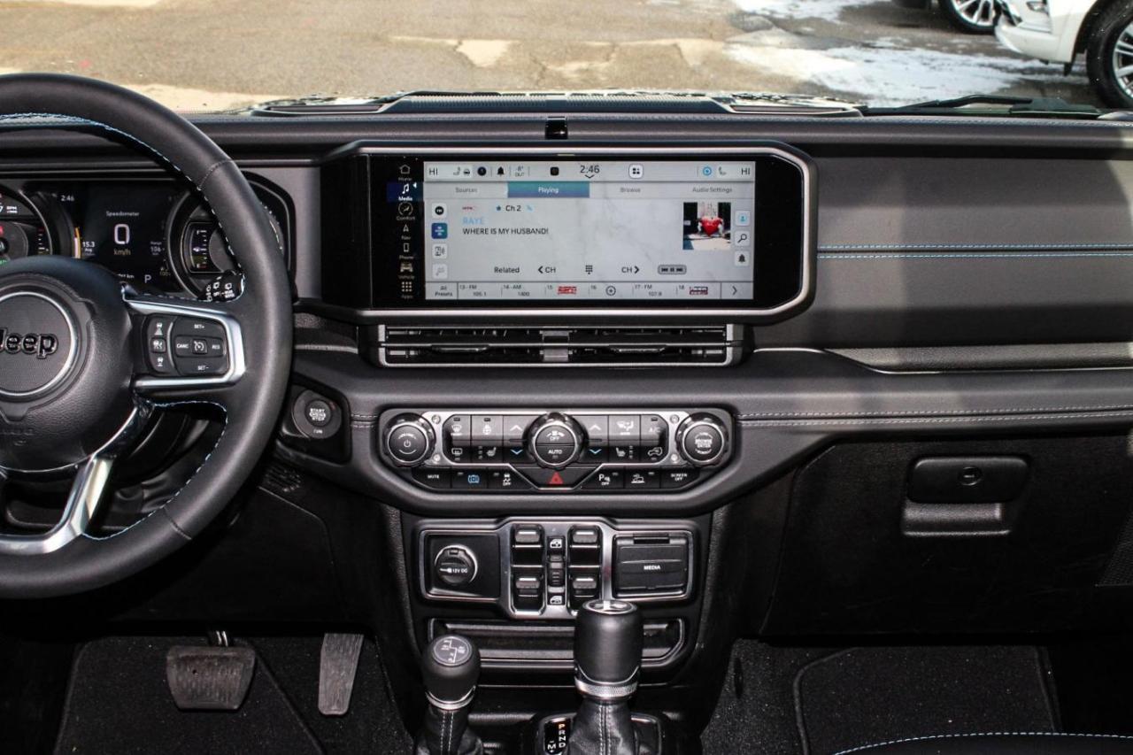 2024 Jeep Wrangler  Photo