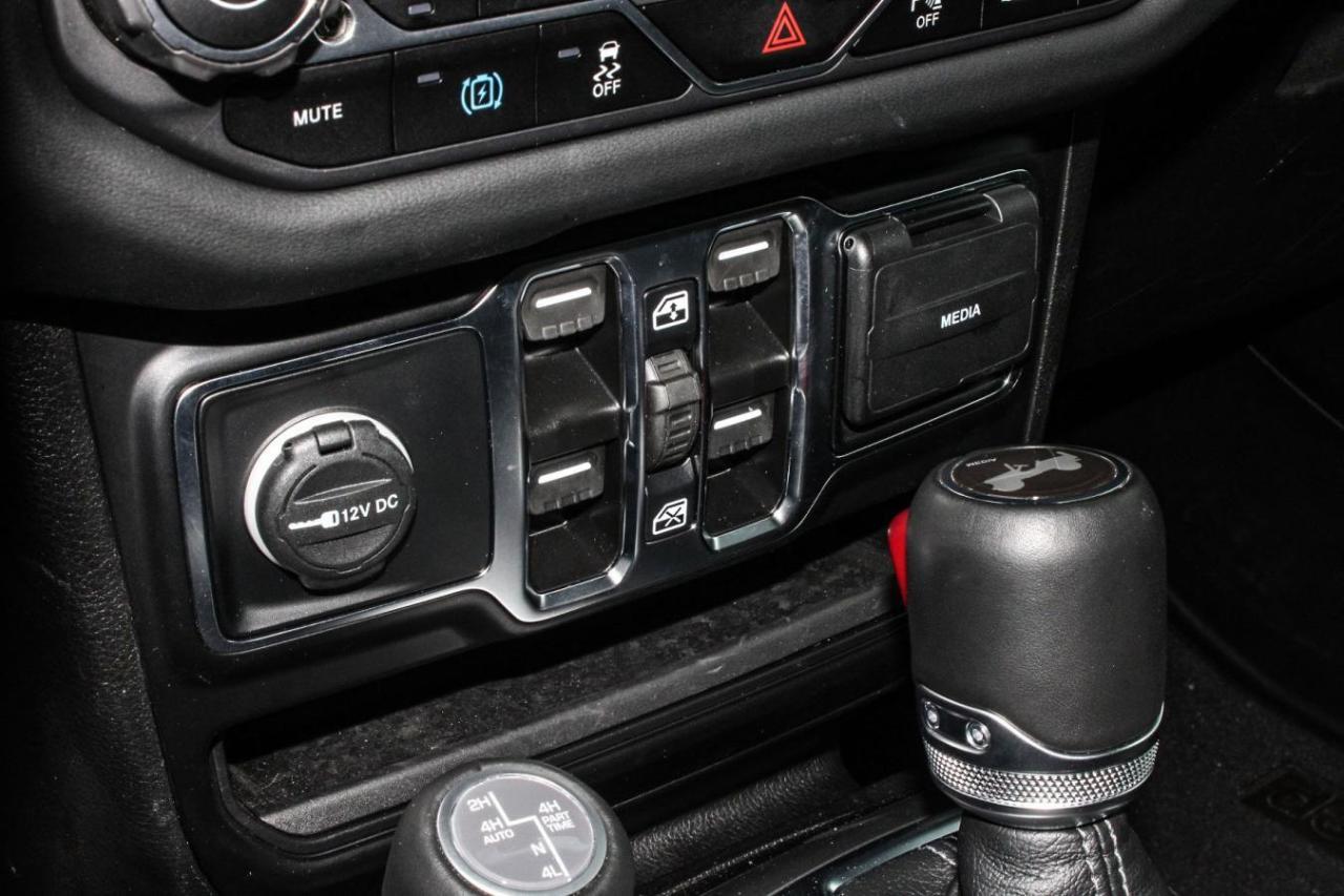 2024 Jeep Wrangler  Photo