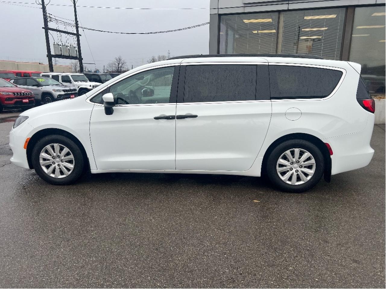 2021 Chrysler Grand Caravan *CLEAN CARFAX *ONE OWNER *LOW KMS *SAFETY TEC Photo