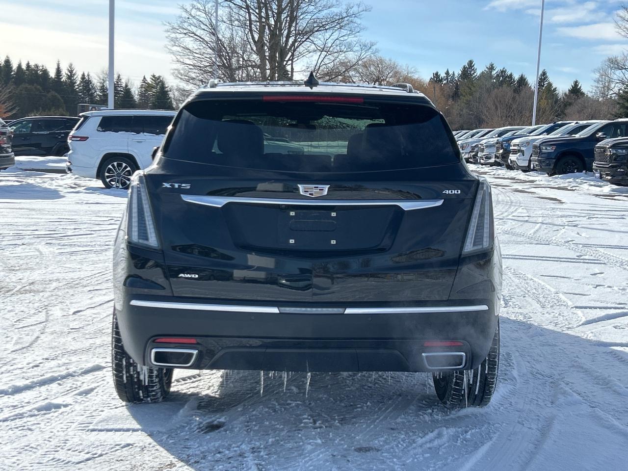 2022 Cadillac XT5 Sport AWD   Pano Roof  Heated Seats/Steering Wheel Photo