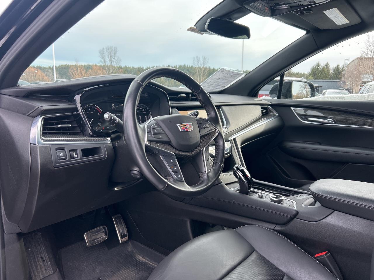 2022 Cadillac XT5 Sport AWD   Pano Roof  Heated Seats/Steering Wheel Photo