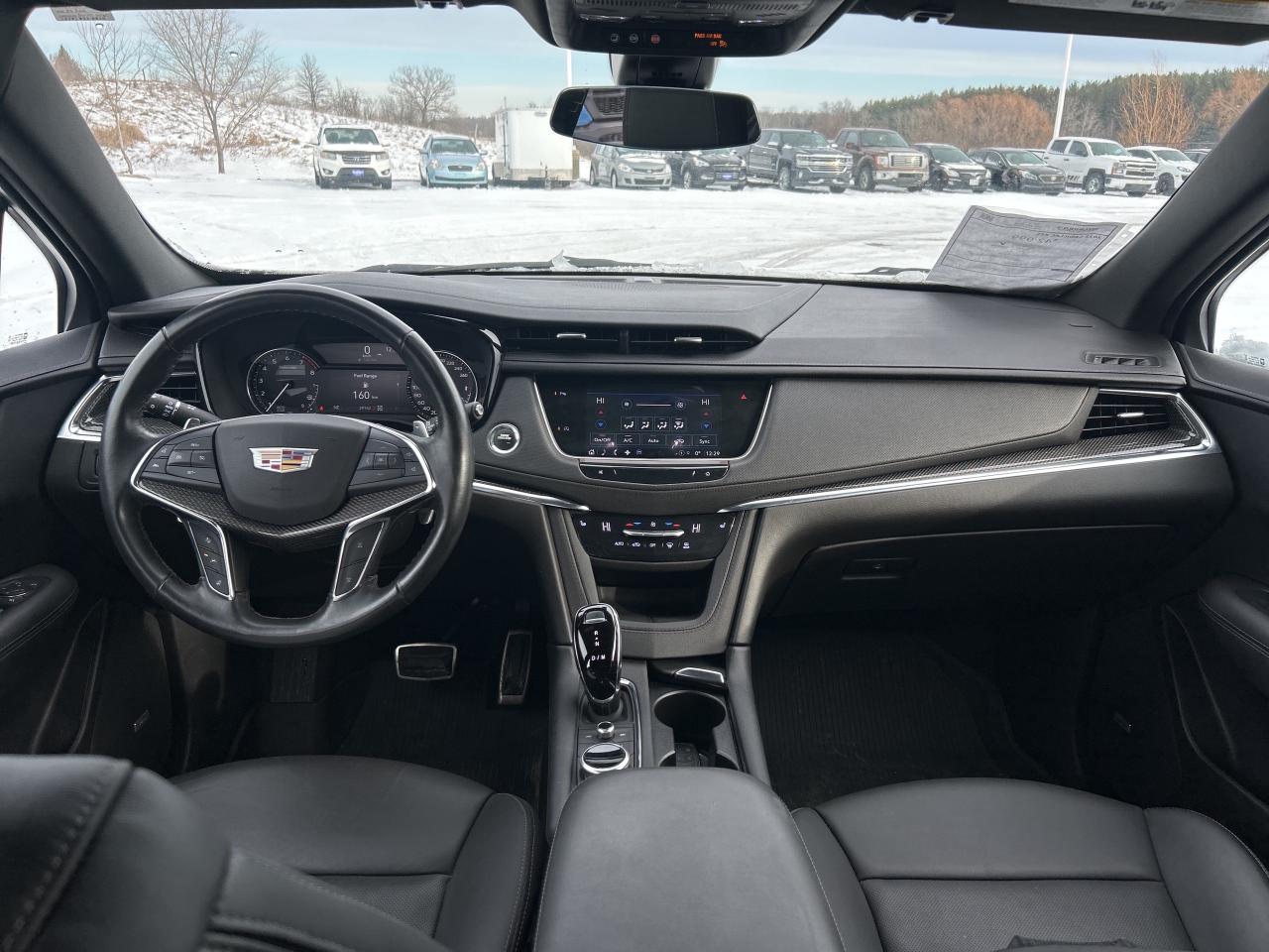 2022 Cadillac XT5 Sport AWD   Pano Roof  Heated Seats/Steering Wheel Photo