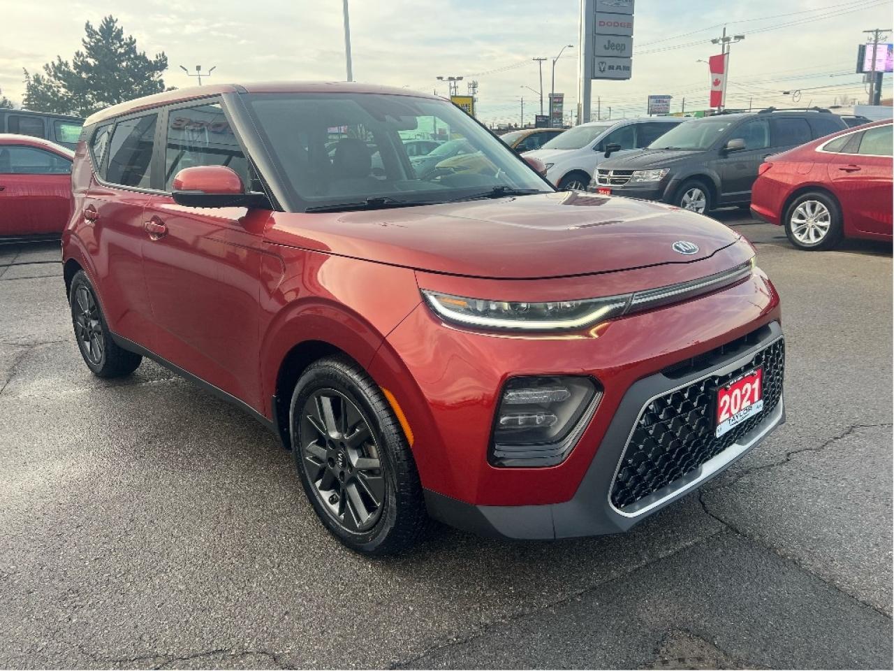 2021 Kia Soul EX+ LOW KMS *SUNROOF *HEATED SEATS *CARPLAY Photo