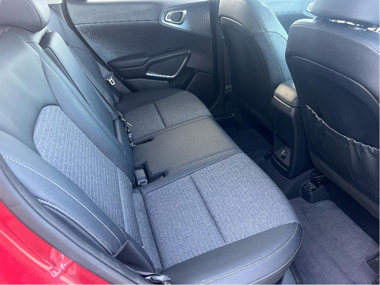 2021 Kia Soul EX+ LOW KMS *SUNROOF *HEATED SEATS *CARPLAY Photo