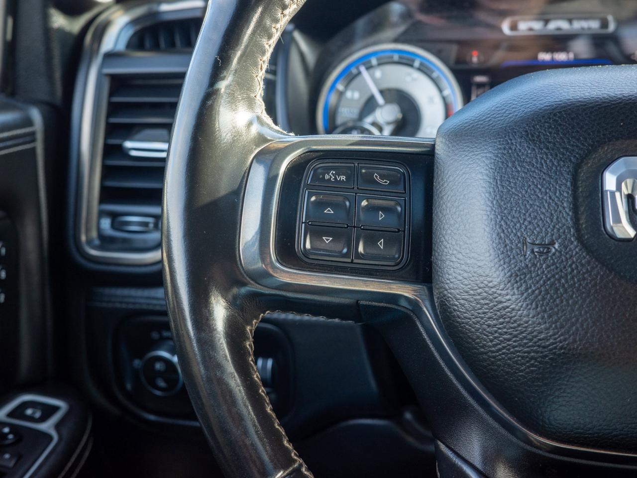 2020 RAM 2500 Limited - Remote Engine Start Heated Steering Whee Photo