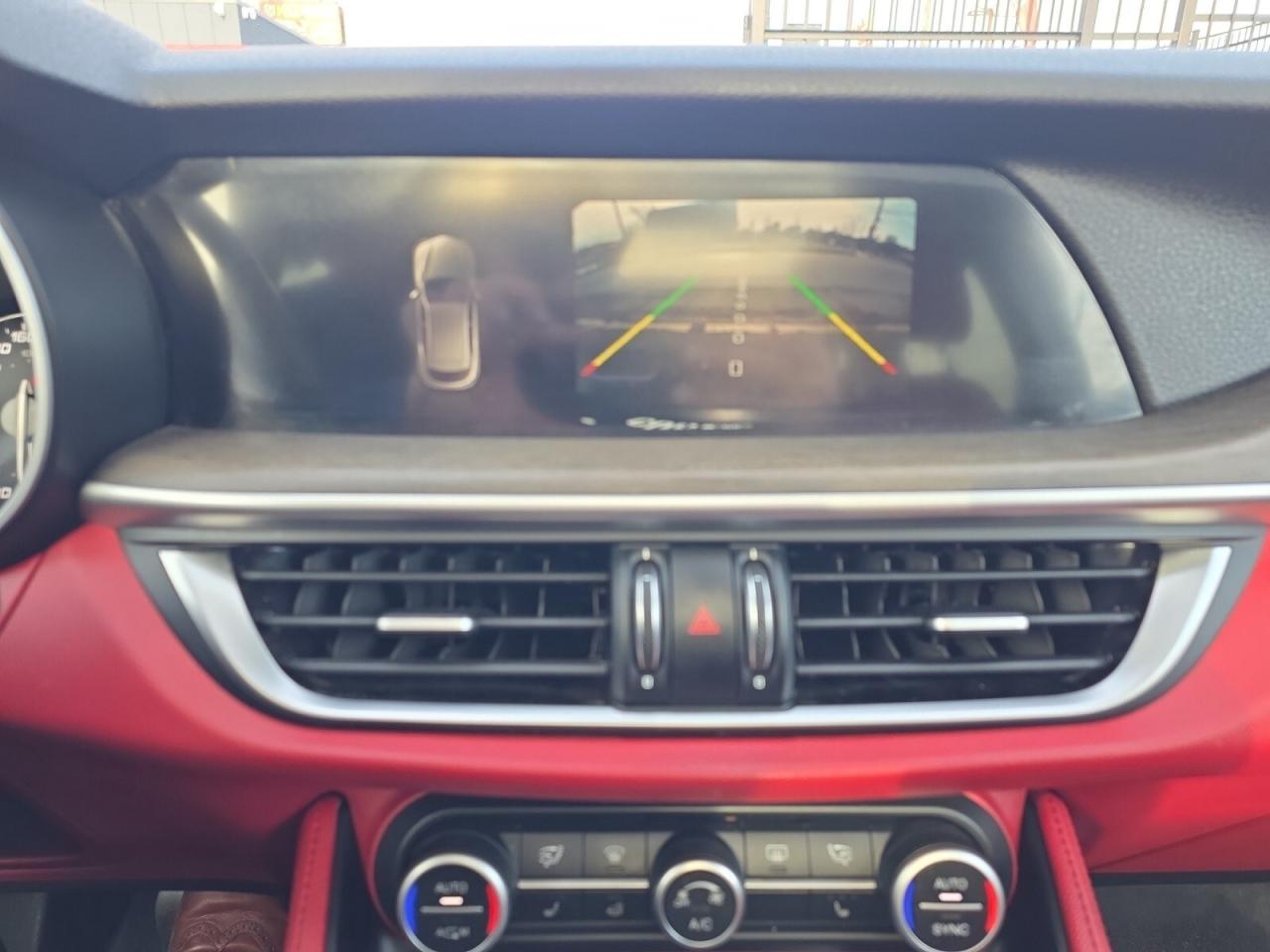 2018 Alfa Romeo Stelvio Ti AWD *RED INTERIOR / NAVIGATION / CAMERA / PANOR Photo