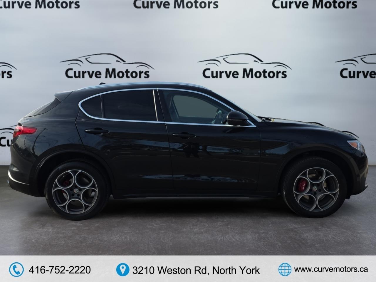 2018 Alfa Romeo Stelvio Ti AWD *RED INTERIOR / NAVIGATION / CAMERA / PANOR Photo