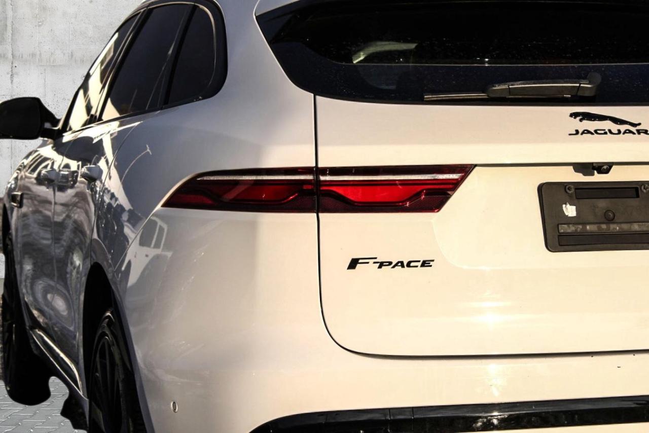 2021 Jaguar F-PACE P400 R-Dynamic S Auto Photo