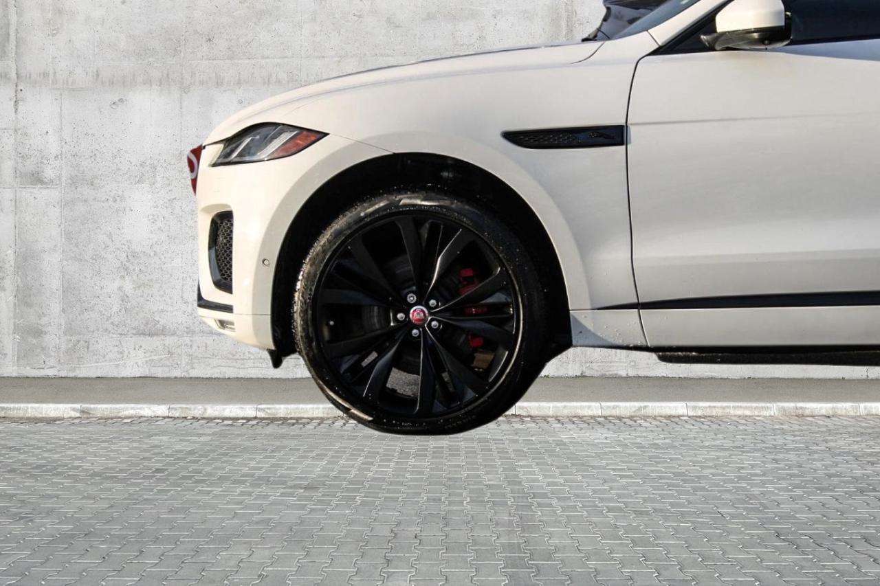 2021 Jaguar F-PACE P400 R-Dynamic S Auto Photo