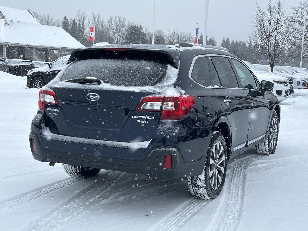 2018 Subaru Outback 3.6R Premier w/EyeSight   Nav.   Sunroof   Leather Photo