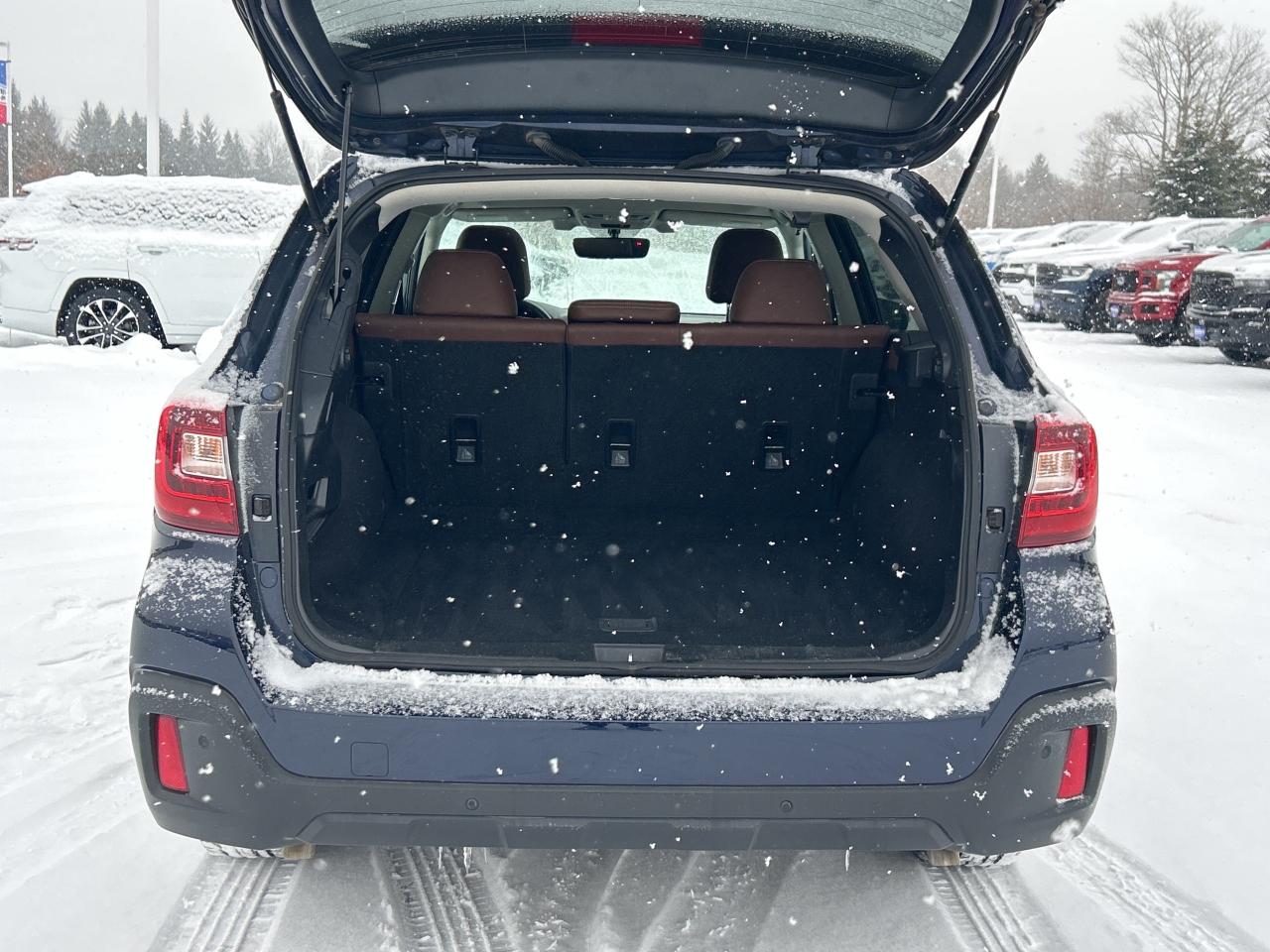 2018 Subaru Outback 3.6R Premier w/EyeSight   Nav.   Sunroof   Leather Photo