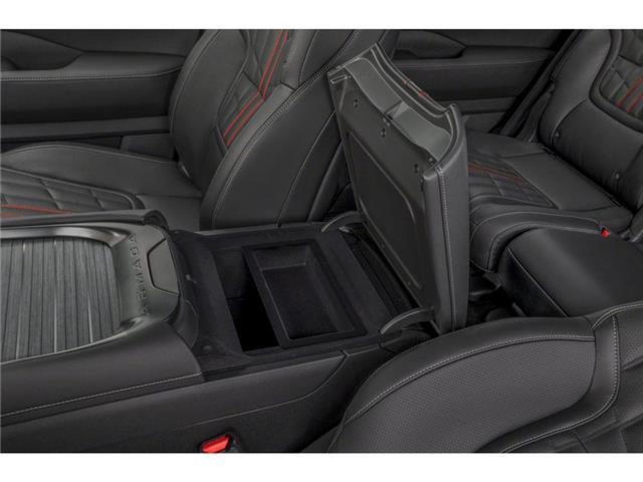 2026 Nissan Armada PRO-4X Photo