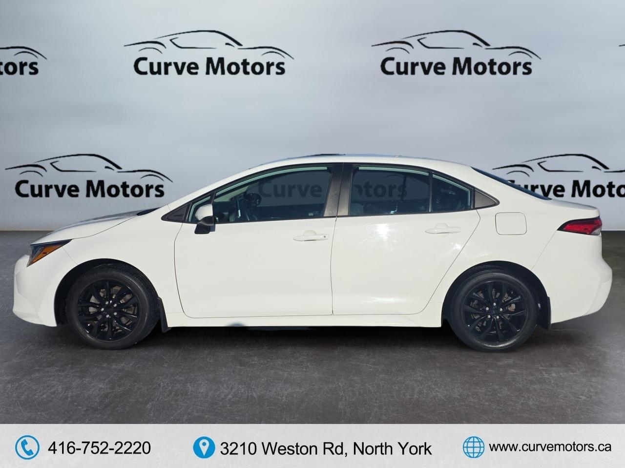 2020 Toyota Corolla LE * NO ACCIDENTS / SUNROOF / CAMERA / BLIND SPOT Photo