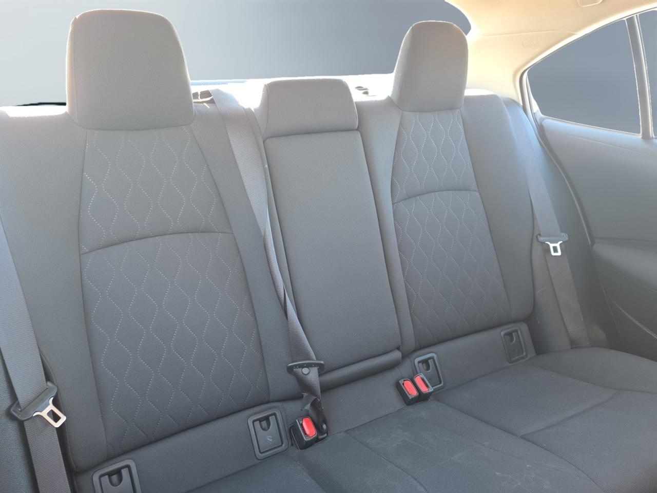 2020 Toyota Corolla LE * NO ACCIDENTS / SUNROOF / CAMERA / BLIND SPOT Photo